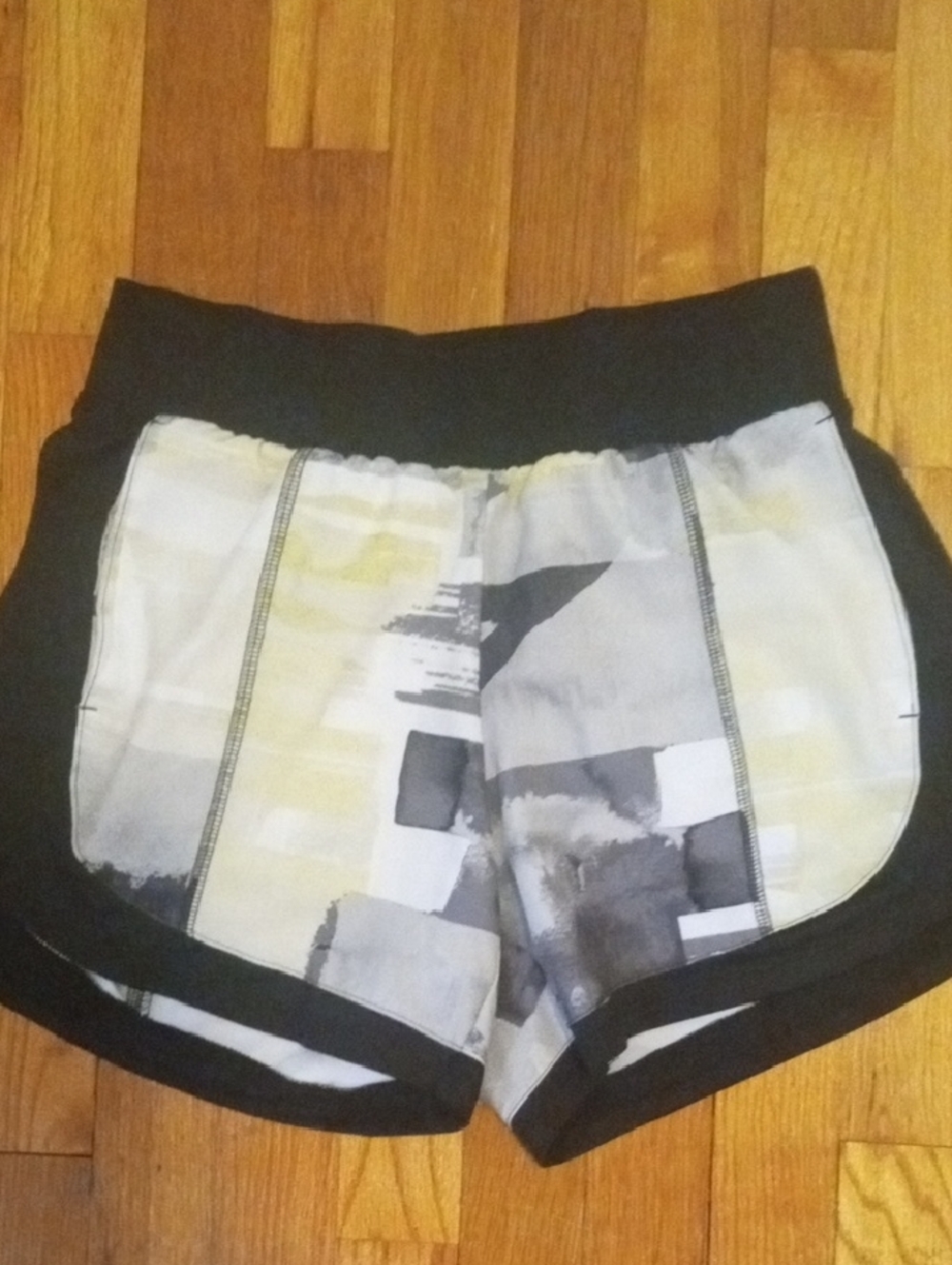women small drifit shorts Tek Gear black yellow gray